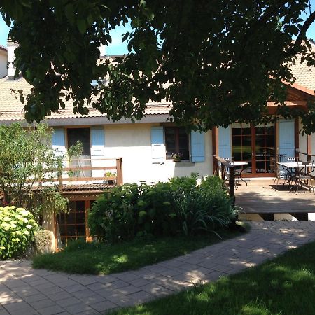 Le Pre Bed & Breakfast Juriens Eksteriør bilde